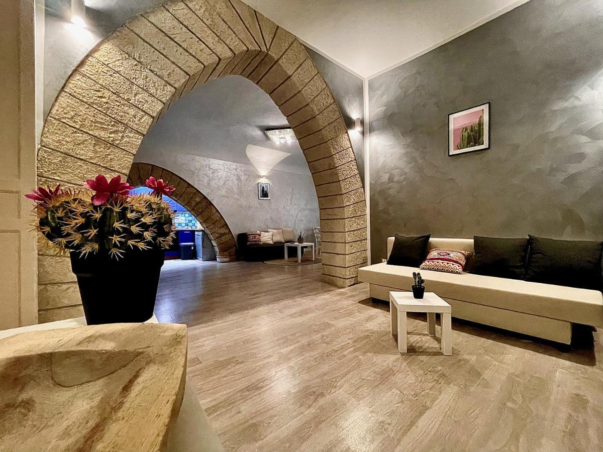 Corrieri Apartment *
